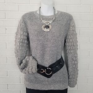 Vintage Women's Size S Gray Hand Knit Popcorn Stitch Alpaca Wool Sweater